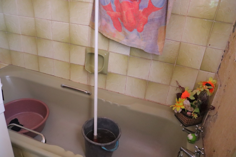 2 Bedroom Property for Sale in Louwville Western Cape